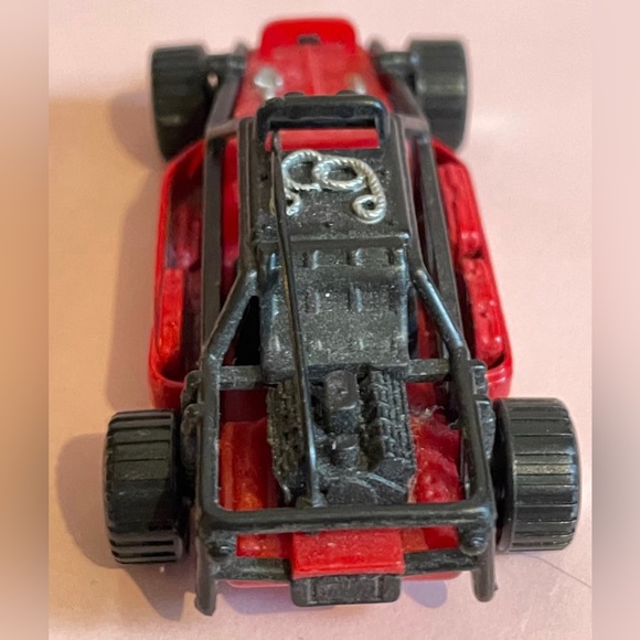 Matchbox Dune Buggy V8 Motor Sand Red w/Black Roll Cage & Seats 1:61 Scale - Picture 4 of 8